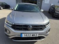 Usado VW T-Roc Life 150 CV (110 kW) 2023 Gris / plata SUV