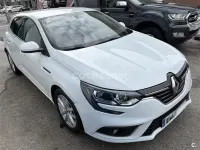 Usado Renault Mégane 130 CV (95 kW) 2017 Blanco Berlina