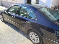 Usado Mercedes E220 Elegance 150 CV (110 kW) 2007 Azul Berlina