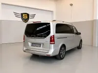 Usado Mercedes V250 Avantgarde 190 CV (139 kW) 2020 Gris / plata Monovolumen