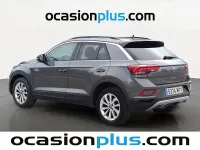 Usado VW T-Roc Life 115 CV (84 kW) 2024 Gris SUV
