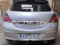 Usado Opel Astra GTC Sport 120 CV (88 kW) 2008 Gris / plata Berlina