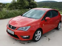 Usado Seat Ibiza FR 110 CV (80 kW) 2016 Naranja Utilitario