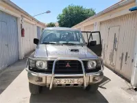 Usado Mitsubishi Montero 125 CV (91 kW) 1998 Negro SUV