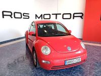 Usado VW Beetle 102 CV (75 kW) 2002 Rojo Utilitario