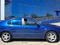 Usado Seat Leon Sport 105 CV (77 kW) 2004 Azul Utilitario