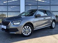 Usado Skoda Kamiq Ambition 110 CV (80 kW) 2022 Gris / plata SUV