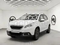 Usado Peugeot 2008 Style 100 CV (73 kW) 2015 Blanco SUV