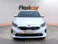 Usado Kia Ceed 136 CV (100 kW) 2020 Blanco Utilitario