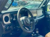 Usado Jeep Wrangler Sahara 272 CV (200 kW) 2024 Negro SUV