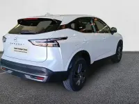 Usado Nissan Qashqai Acenta 158 CV (116 kW) 2025 Lunar white (perlada) SUV