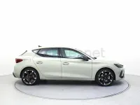 Usado Cupra Leon 204 CV (150 kW) 2025 Azul Berlina