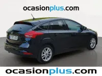 Usado Ford Focus Trend+ 120 CV (88 kW) 2017 Negro Utilitario