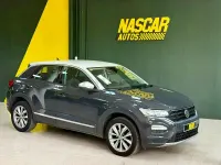 Usado VW T-Roc Advance 115 CV (84 kW) 2019 Gris / plata SUV
