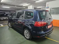 Usado Seat Alhambra Ecomotive 140 CV (102 kW) 2015 Azul Monovolumen