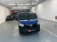 Usado Renault Trafic 120 CV (88 kW) 2018 Azul Monovolumen