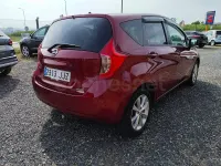 Usado Nissan Note Tekna 98 CV (72 kW) 2016 Granate Utilitario