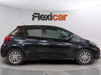 Usado Toyota Yaris Active 69 CV (50 kW) 2016 Negro Utilitario