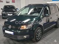 Usado VW Touran Sportline 140 CV (102 kW) 2015 Verde Monovolumen
