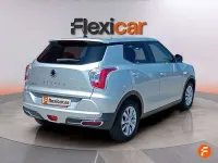 Usado SsangYong Tivoli 128 CV (94 kW) 2019 Gris SUV