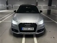 Usado Audi A1 Sportback S-Line 125 CV (91 kW) 2016 Gris / plata Utilitario