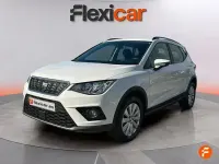 Usado Seat Arona Style 95 CV (69 kW) 2019 Blanco SUV