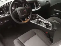 Usado Dodge Challenger SXT 309 CV (227 kW) 2022 Rojo Coupe