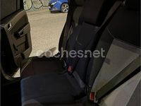 Usado Opel Zafira Enjoy Plus 110 CV (80 kW) 2011 Violeta / lila Monovolumen