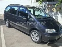 Usado Seat Alhambra Reference 115 CV (84 kW) 2010 Negro Monovolumen