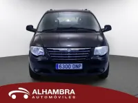 Usado Chrysler Grand Voyager Limited 150 CV (110 kW) 2005 Marrón Monovolumen