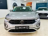 Usado VW T-Roc Life 115 CV (84 kW) 2023 Gris / plata SUV