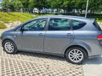 Usado Seat Altea XL Style 105 CV (77 kW) 2012 Gris Monovolumen