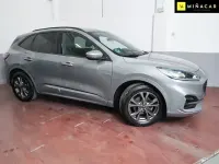 Usado Ford Kuga ST-Line 120 CV (88 kW) 2022 Gris SUV