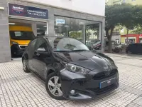 Usado Toyota Yaris Business Edition 116 CV (85 kW) 2022 Negro Utilitario