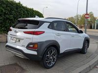 Usado Hyundai Kona Style 141 CV (103 kW) 2020 Blanco SUV
