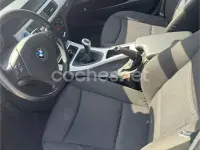 Usado BMW 318 129 CV (94 kW) 2008 Blanco Familiar