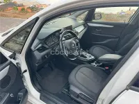 Usado BMW 218 150 CV (110 kW) 2015 Blanco Familiar