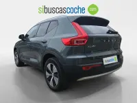 Usado Volvo XC40 Core 163 CV (119 kW) 2025 Verde SUV