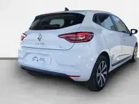 Usado Renault Clio Evolution 90 CV (66 kW) 2024 Blanco Utilitario