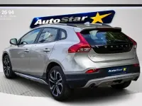 Usado Volvo V40 CC Pro 152 CV (111 kW) 2017 Plateado Familiar