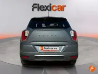 Usado SsangYong Tivoli 163 CV (119 kW) 2024 Gris SUV