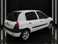 Usado Renault Clio 98 CV (72 kW) 2000 Blanco Berlina