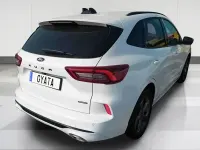 Usado Ford Kuga ST-Line 180 CV (132 kW) 2024 Blanco SUV