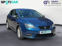 Usado Seat Ibiza Reference 70 CV (51 kW) 2013 Azul Berlina