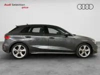 Usado Audi A3 S-Line 150 CV (110 kW) 2024 Gris / plata Berlina