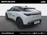 Usado Peugeot e-3008 GT 156 kW (213 CV) 2024 Blanco SUV