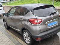 Usado Renault Captur Zen 90 CV (66 kW) 2014 Gris / plata SUV