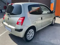 Usado Renault Twingo Privilege 75 CV (55 kW) 2008 Beige Utilitario