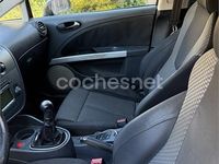 Usado Seat Leon Stylance 102 CV (75 kW) 2008 Gris / plata Utilitario