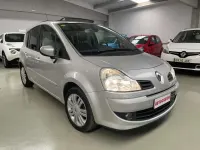 Usado Renault Modus Exception 111 CV (81 kW) 2009 Plateado Monovolumen